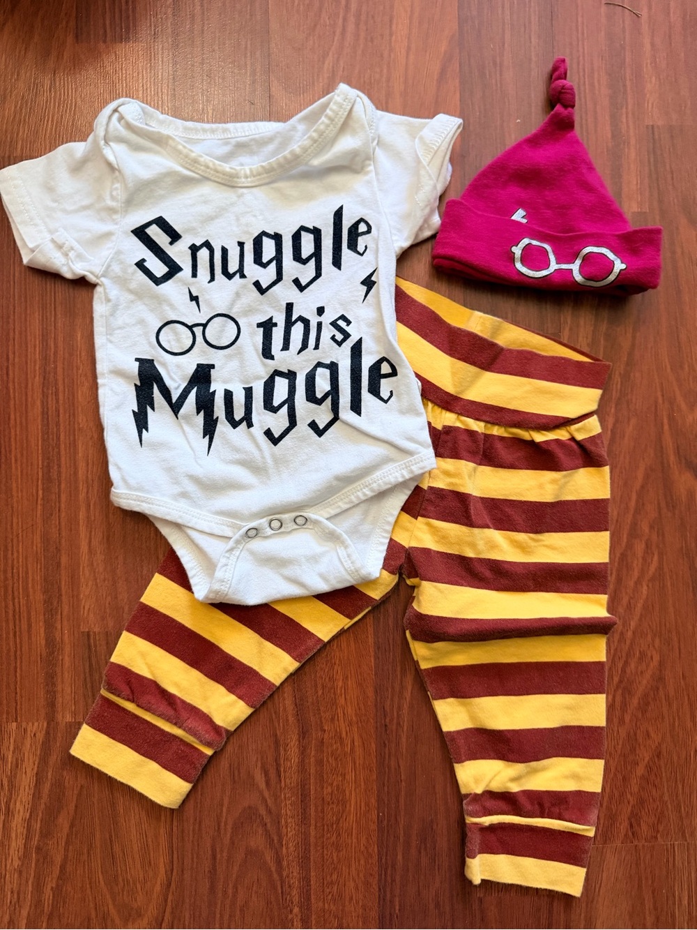 Matching set Joggers, Onesie and Hat Harry Potter